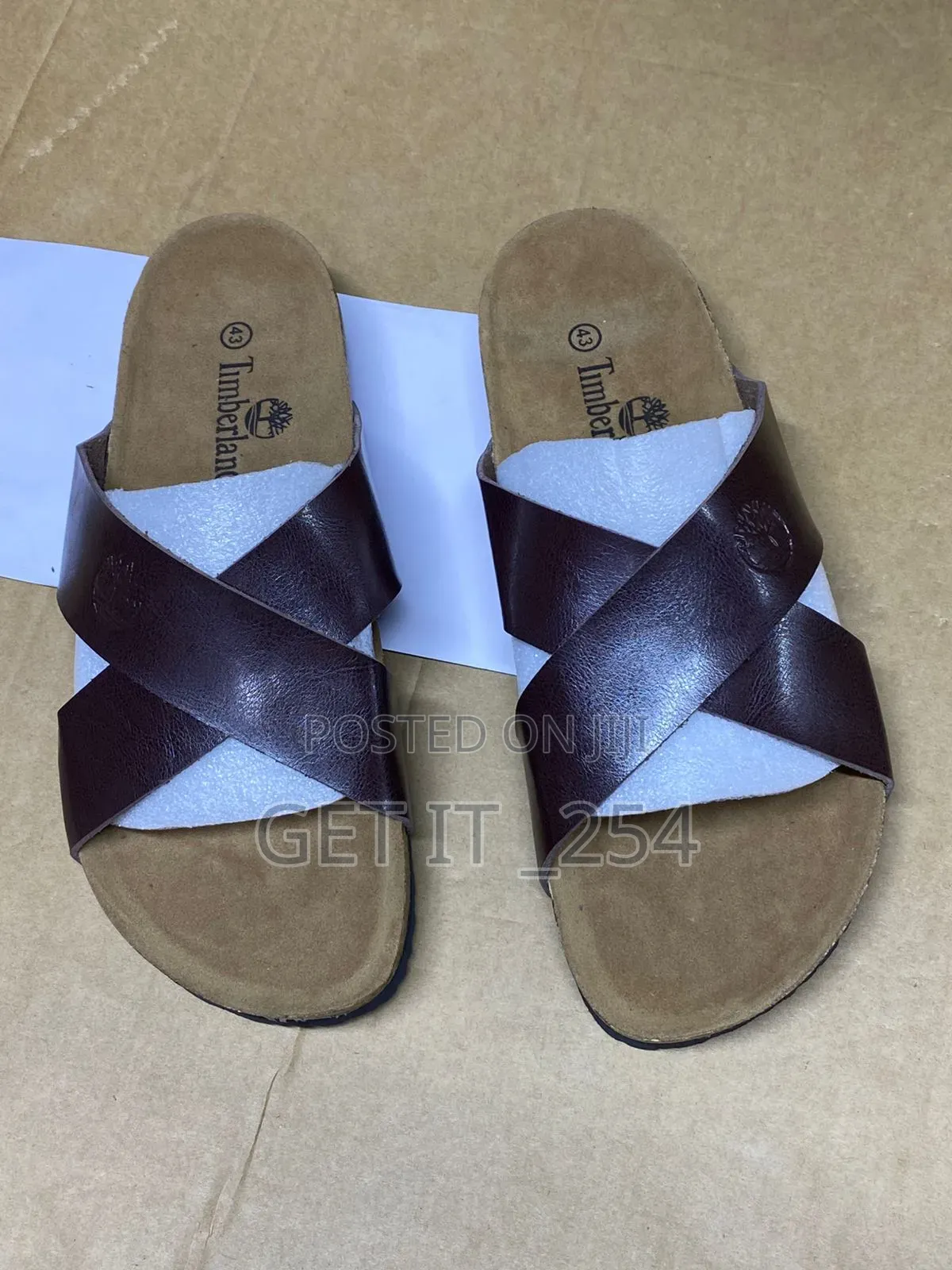 *Timberland Sandals*
Sizes 40-45 

Normal Fitting
3 Colors.