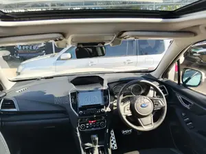Subaru Forester 2018 White
