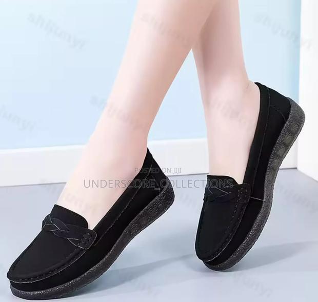 Black Loafer Shoes - thumbnail 2