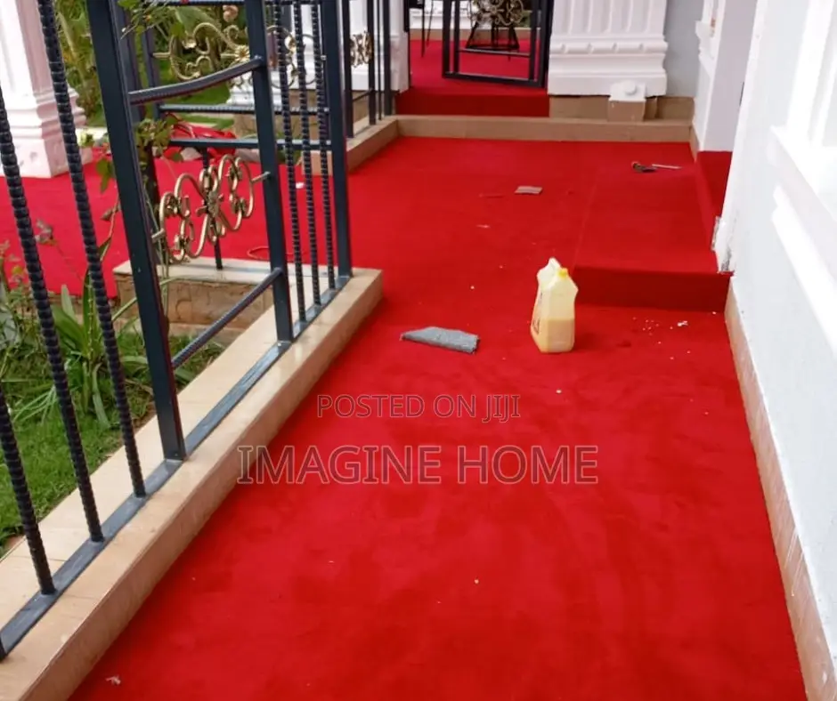 Seamless Carpet Coverage Wall to Wall