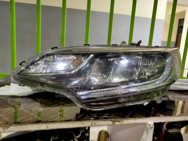 Honda Fit 2015 Xenon Headlight - main view