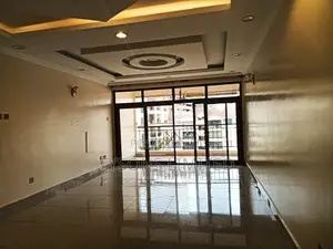 4bdrm Apartment in Lavington, Valley Arcade for sale