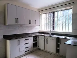 4bdrm Apartment in Lavington, Valley Arcade for sale