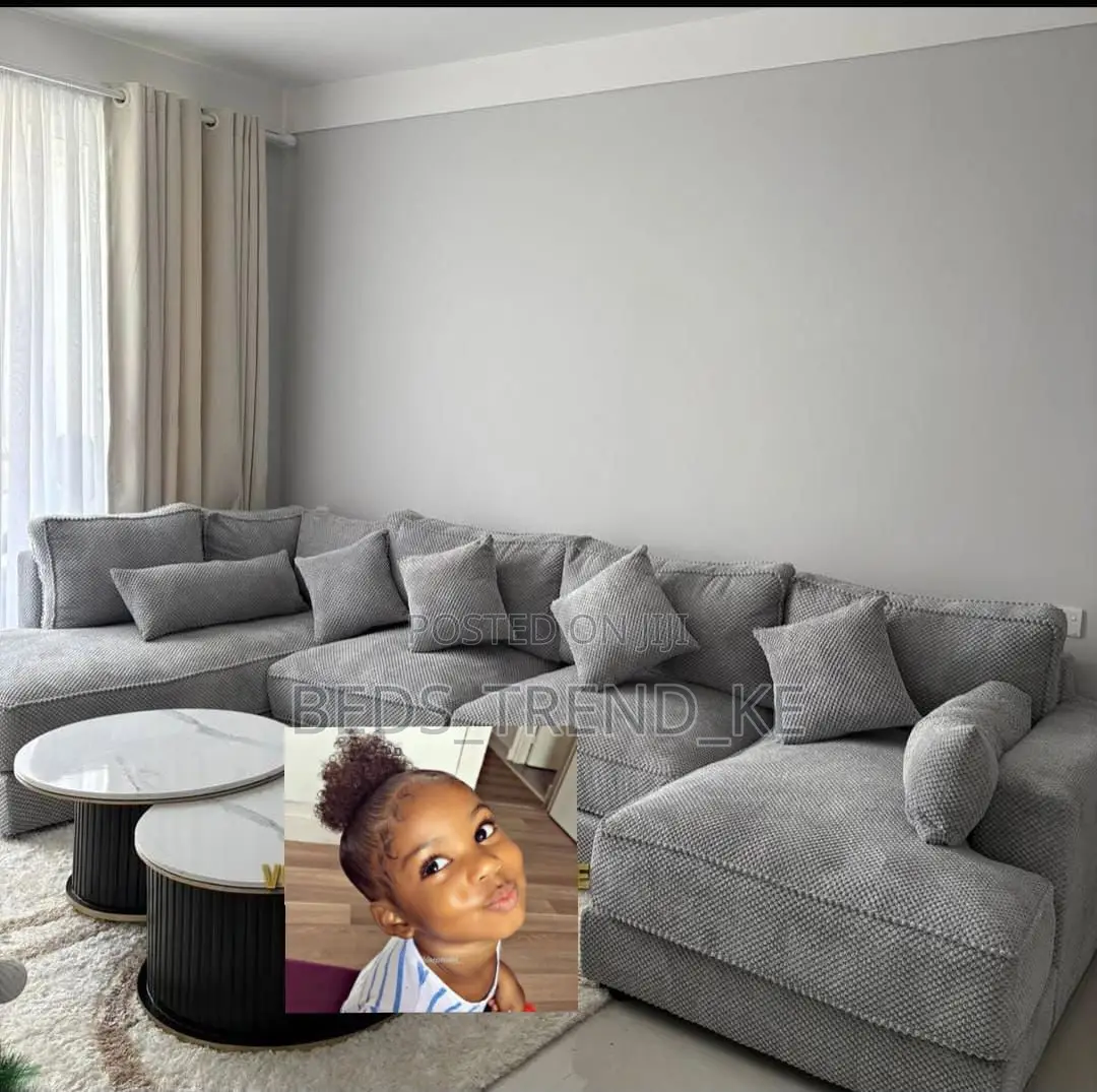 Luxe 9 Seater U Seat