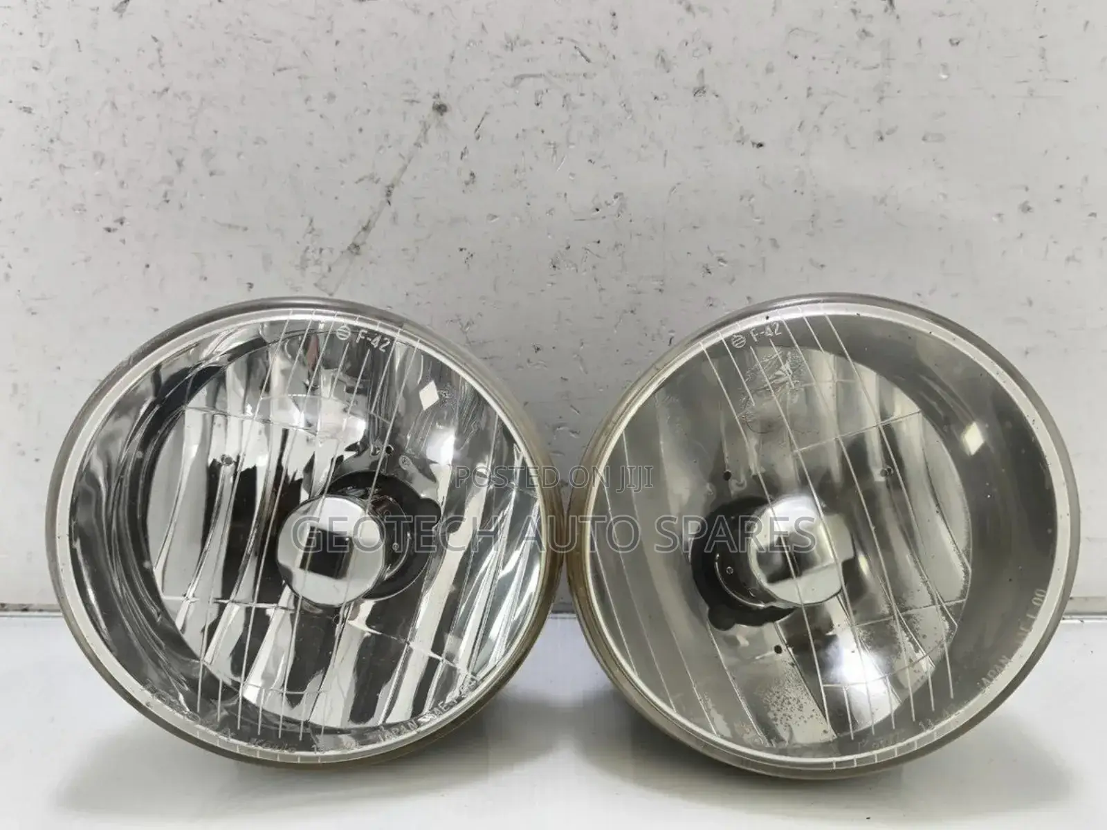 Noah / Voxy Foglights