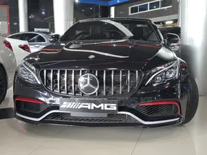 Mercedes-Benz C63 2019 Black