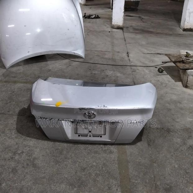 Toyota Mark X Grx120 Boot, Model 2005/2008, Ex Japan - thumbnail 3