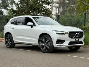 Volvo XC60 2019 White