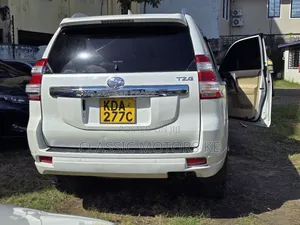 Toyota Land Cruiser Prado 2.8 D-4D 2016 White