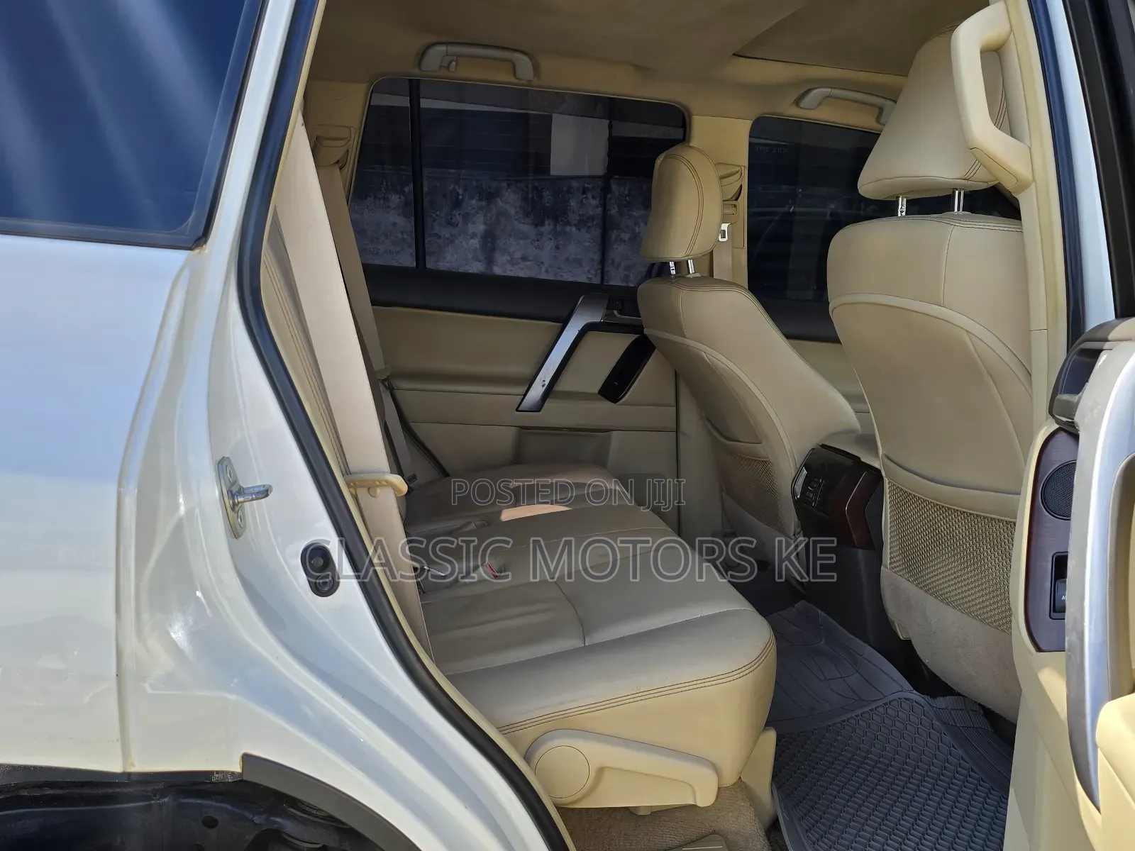 Toyota Land Cruiser Prado 2.8 D-4D 2016 White