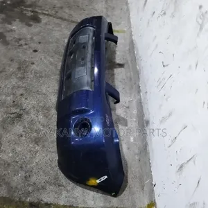 Nissan X-trail Nt30 Front Bumper Complete With Fog Covers