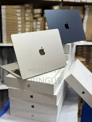 New Laptop Apple MacBook Air 2024 M3 13-Inch 8GB Apple M3 SSD 256GB