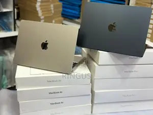 New Laptop Apple MacBook Air 2024 M3 13-Inch 8GB Apple M3 SSD 256GB