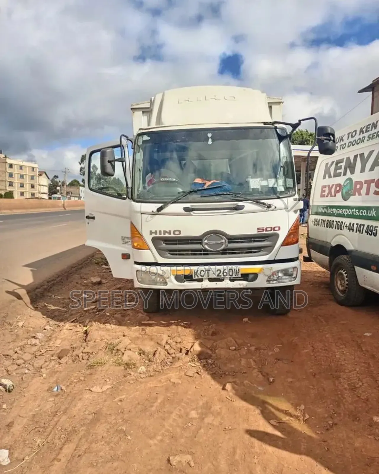 Lorry for Goods Delivery and Transportation Accessible