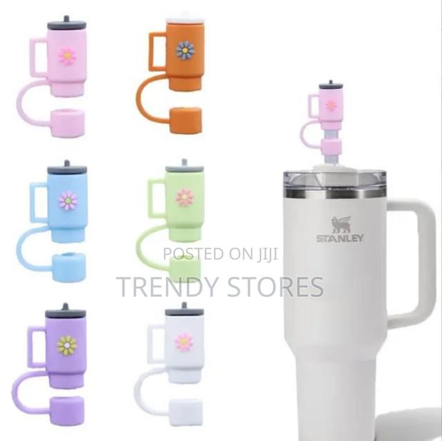 Straw Topper - main view