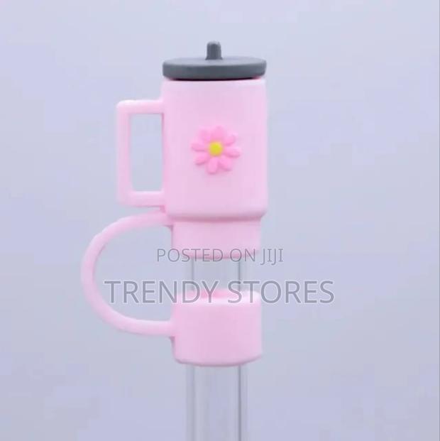 Straw Topper - main view