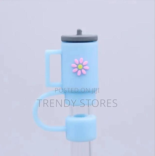 Straw Toppers - main view