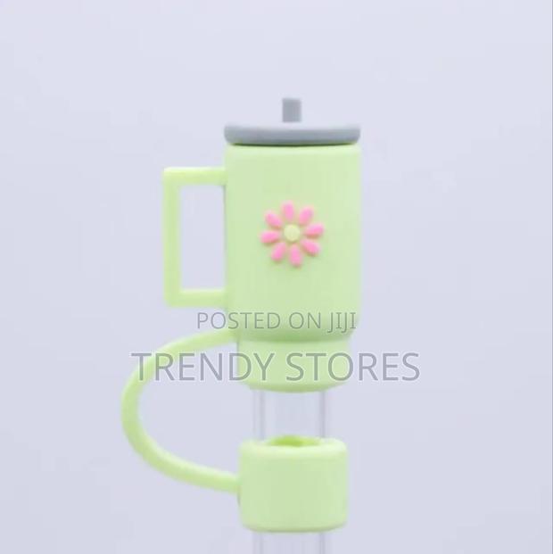 Straw Toppers - main view