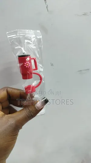 Straw Topper