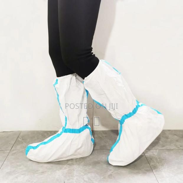 Medical Shoe Covers - thumbnail 5