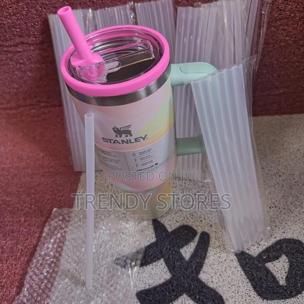 Straw Topper - main view