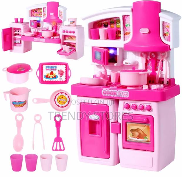 Pink Kitchen - main view