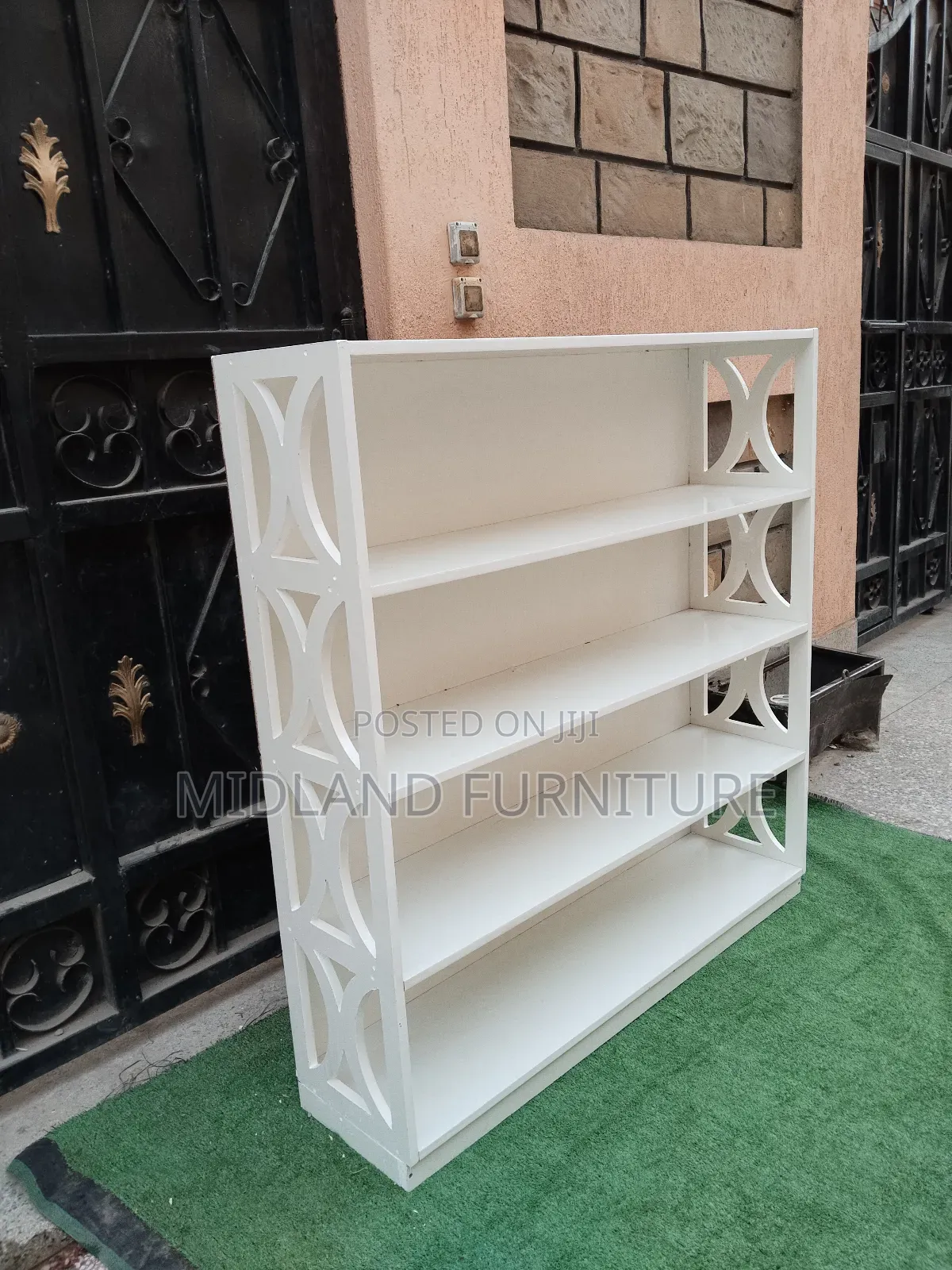 Shelf Cabinet in Kenya(120*30*130cm)