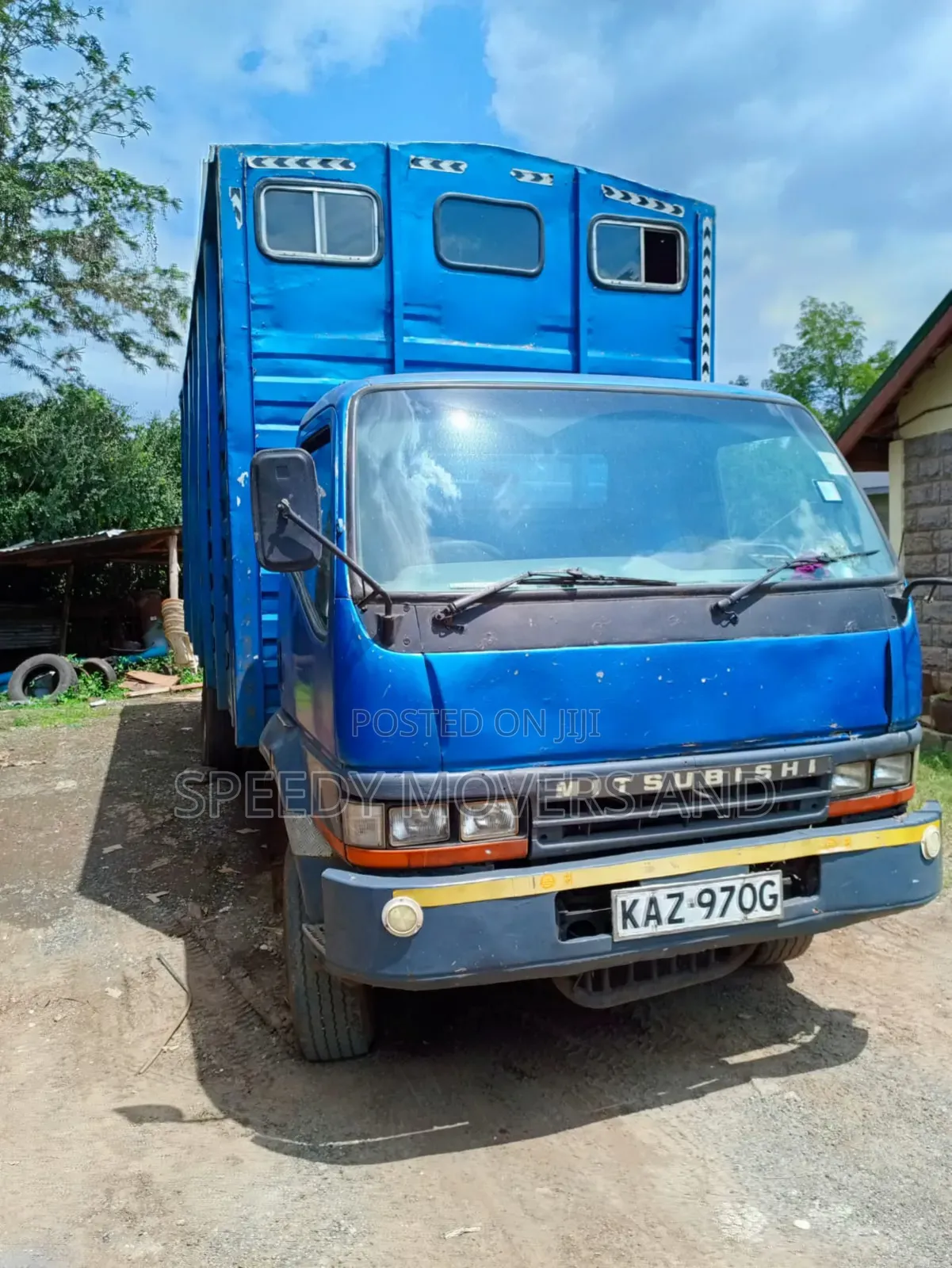 Cover Body Truck for Transportation at Hand