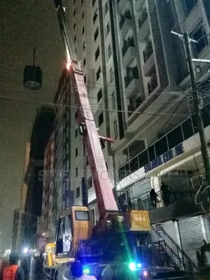 Lifting Crane Accessible for Jobs