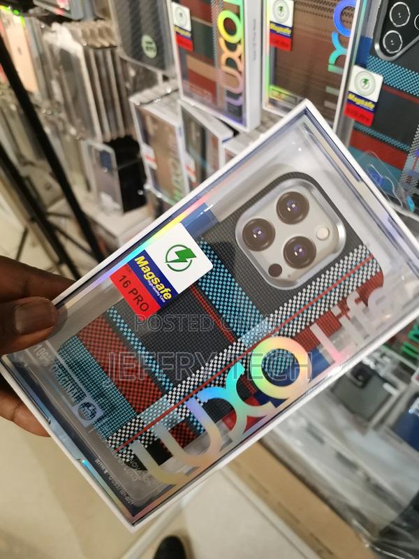 iPhone 16 Pro Max Luxo Magsafe Case Cover - thumbnail 3