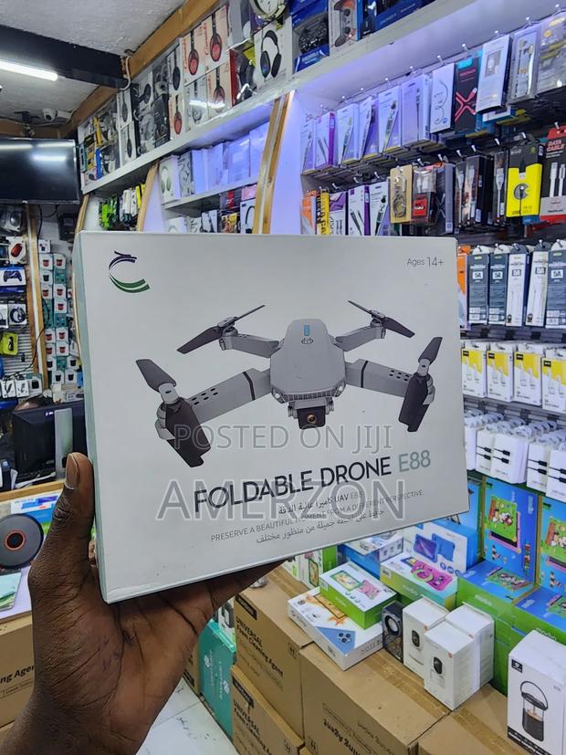 E88 D-Rone With Wifi Connectivity and Intelligent Features - thumbnail 2