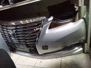 Front Bumper Crown 2016