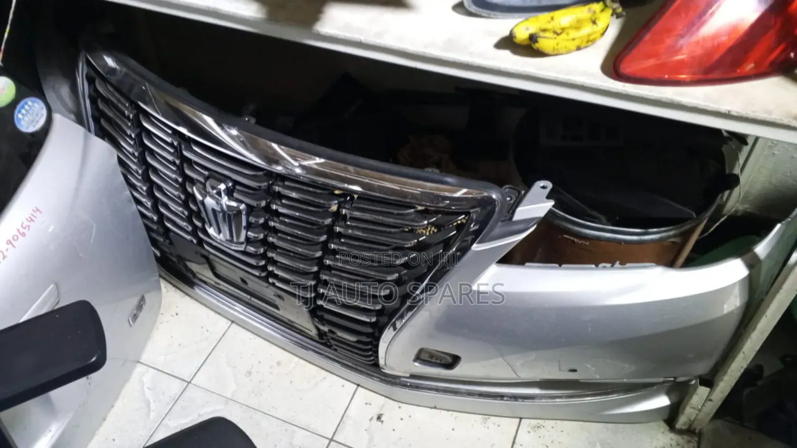 Front Bumper Crown 2016