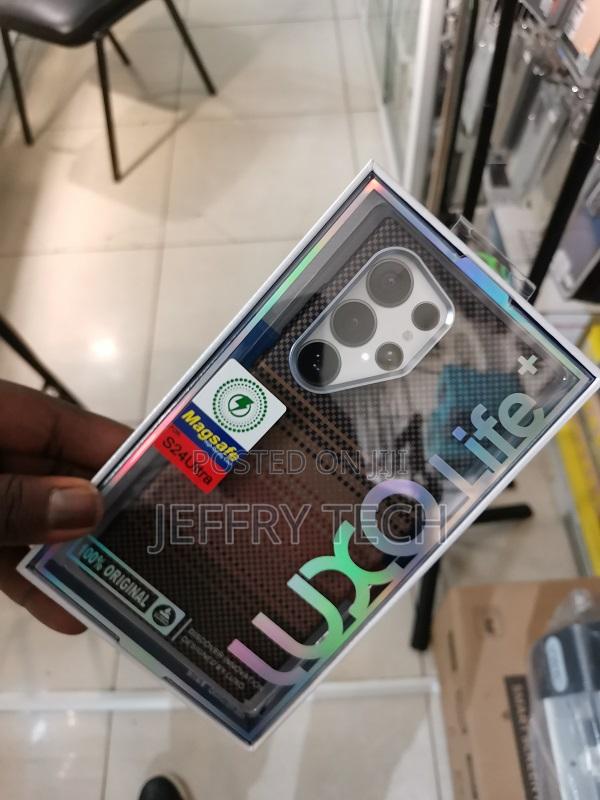 Luxo Life Carbon Design Case Available for Samsung S24 Ultra - thumbnail 2