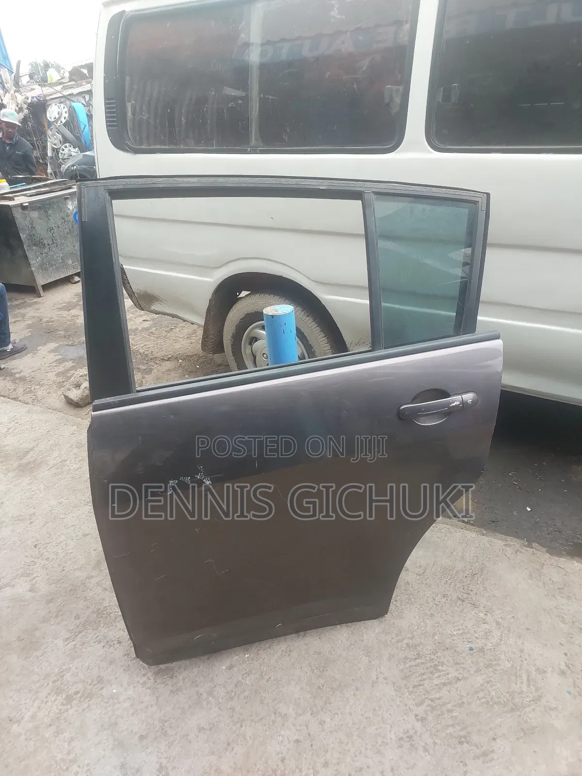 Rear Door Nissan Tiida Lh