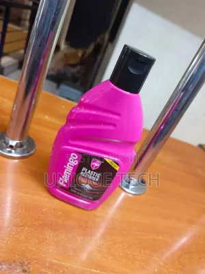 Flamingo Plastic Shine Spray /Restorer