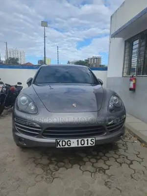 Porsche Cayenne S 4dr SUV AWD (3.6L 6cyl Turbo 8A) 2015 Gray
