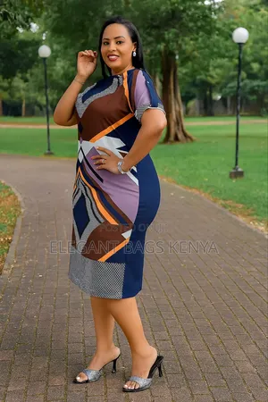 Stylish Abstract Print Dress