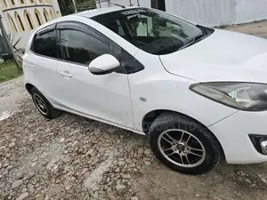 Mazda Demio 2012 Pearl