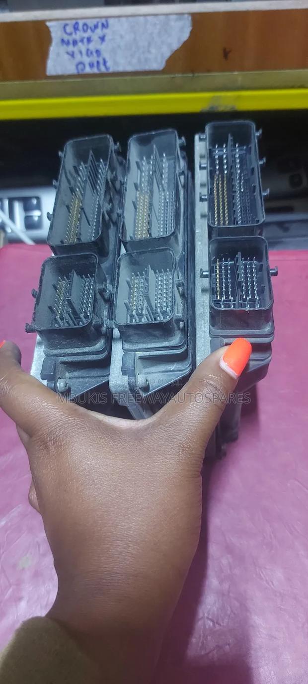 Engine Control Unit Computer Axio - thumbnail 2