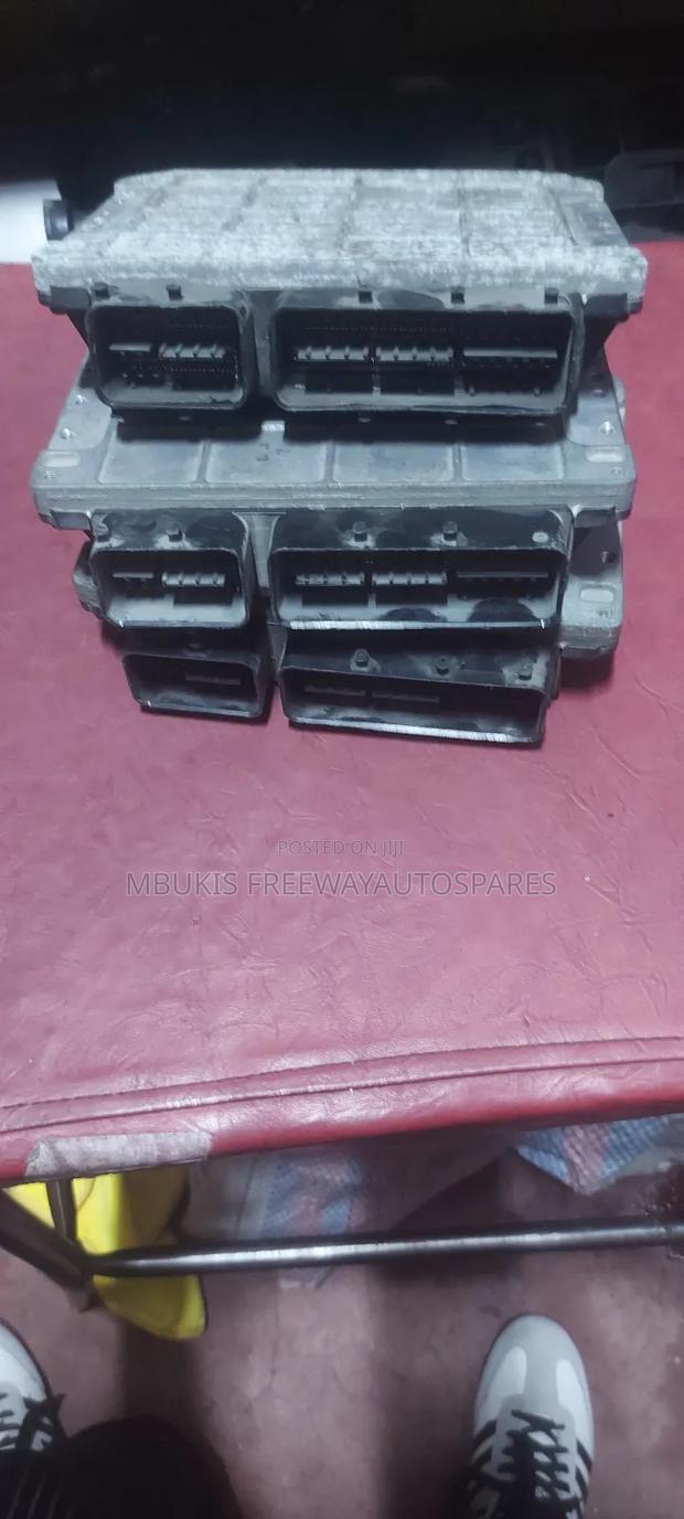 Engine Control Unit Computer Axio - thumbnail 3
