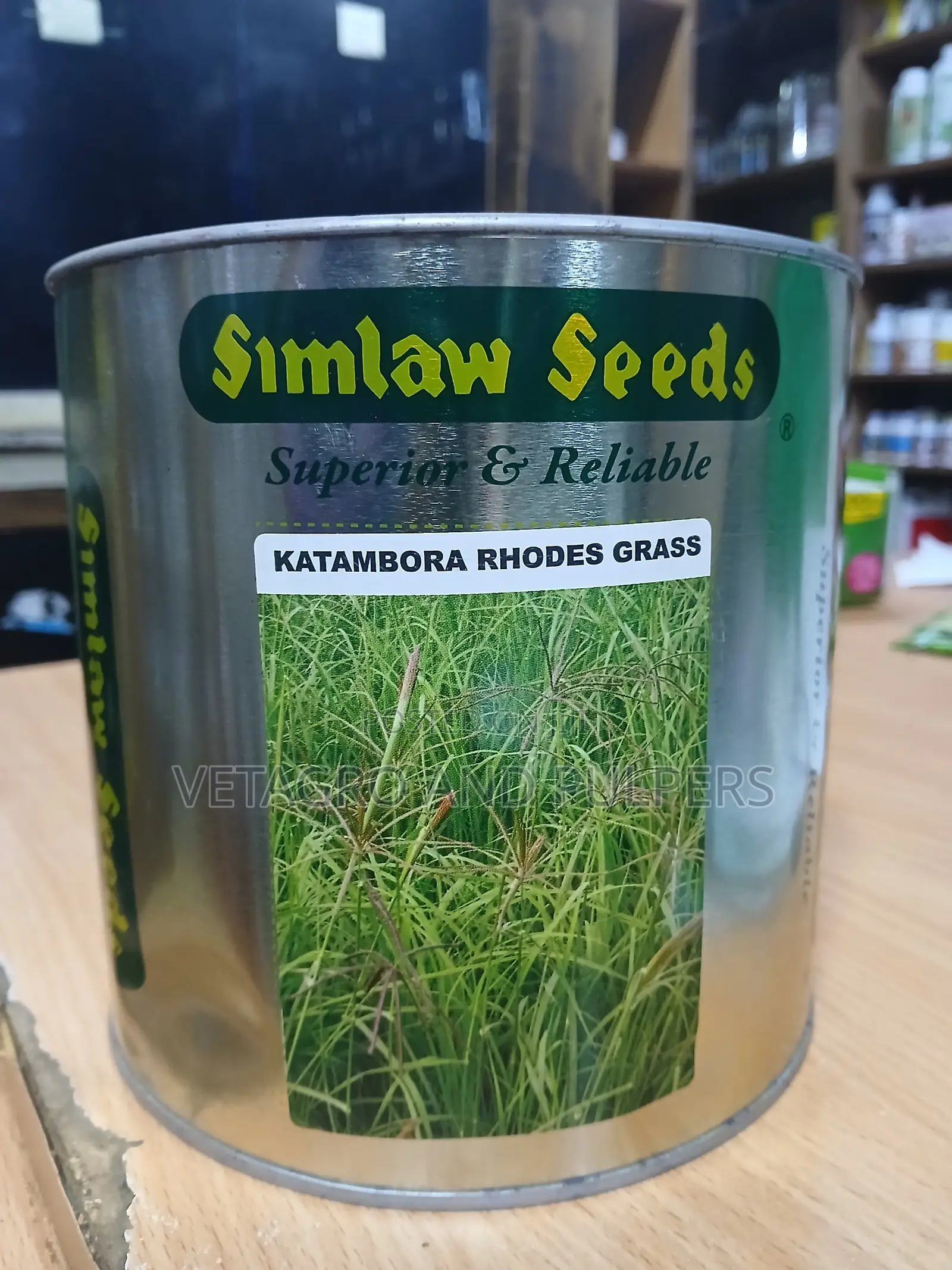 Katambora Rhodes Grass