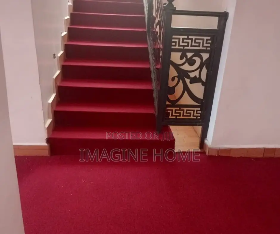 From Wall to Wall Carpet Floor Cover