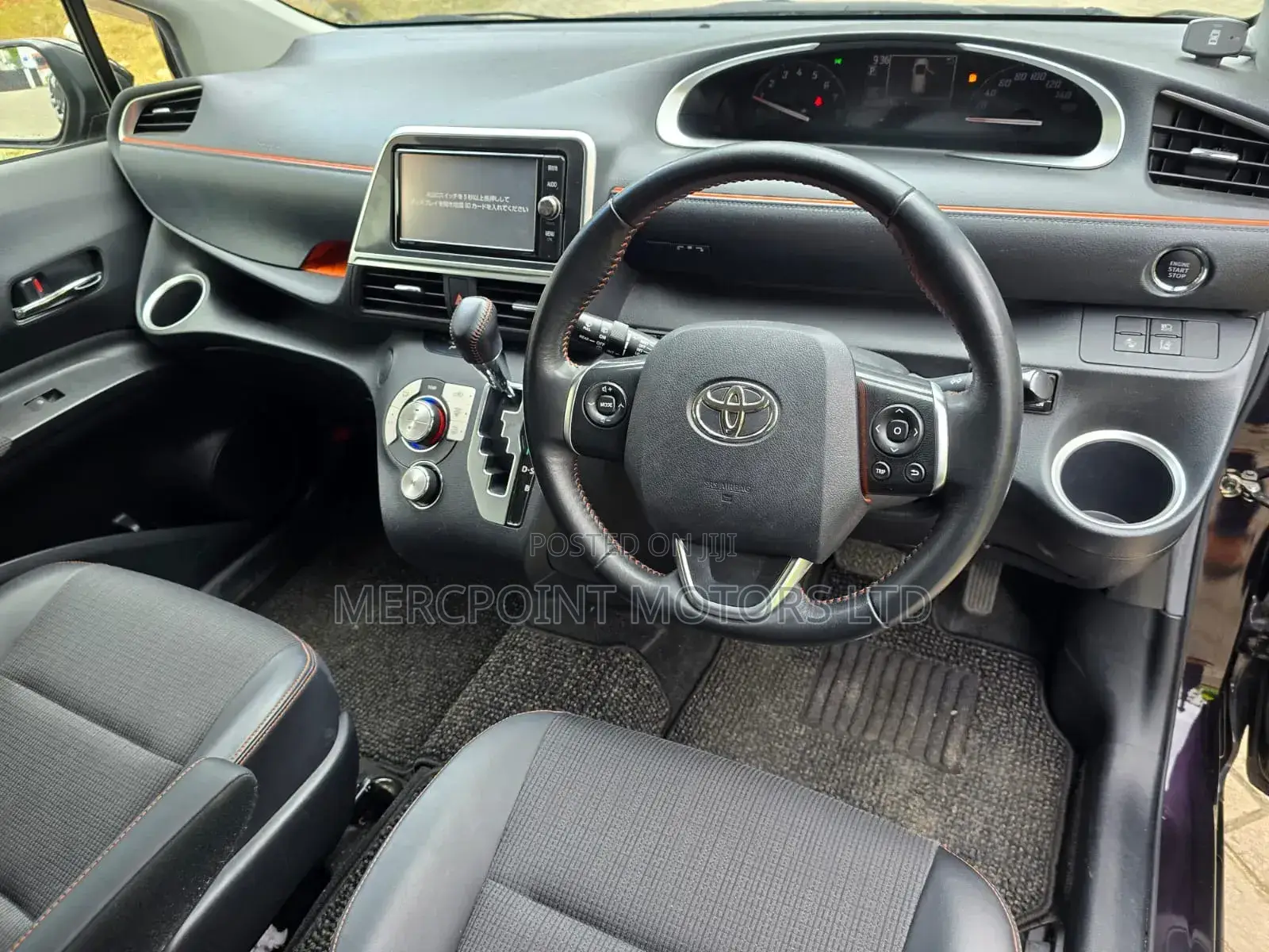 Toyota Sienta 1.5 FWD 2018 Purple