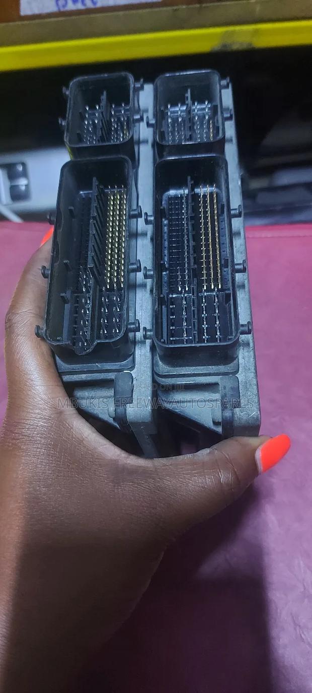 Engine Computer Allion - thumbnail 3