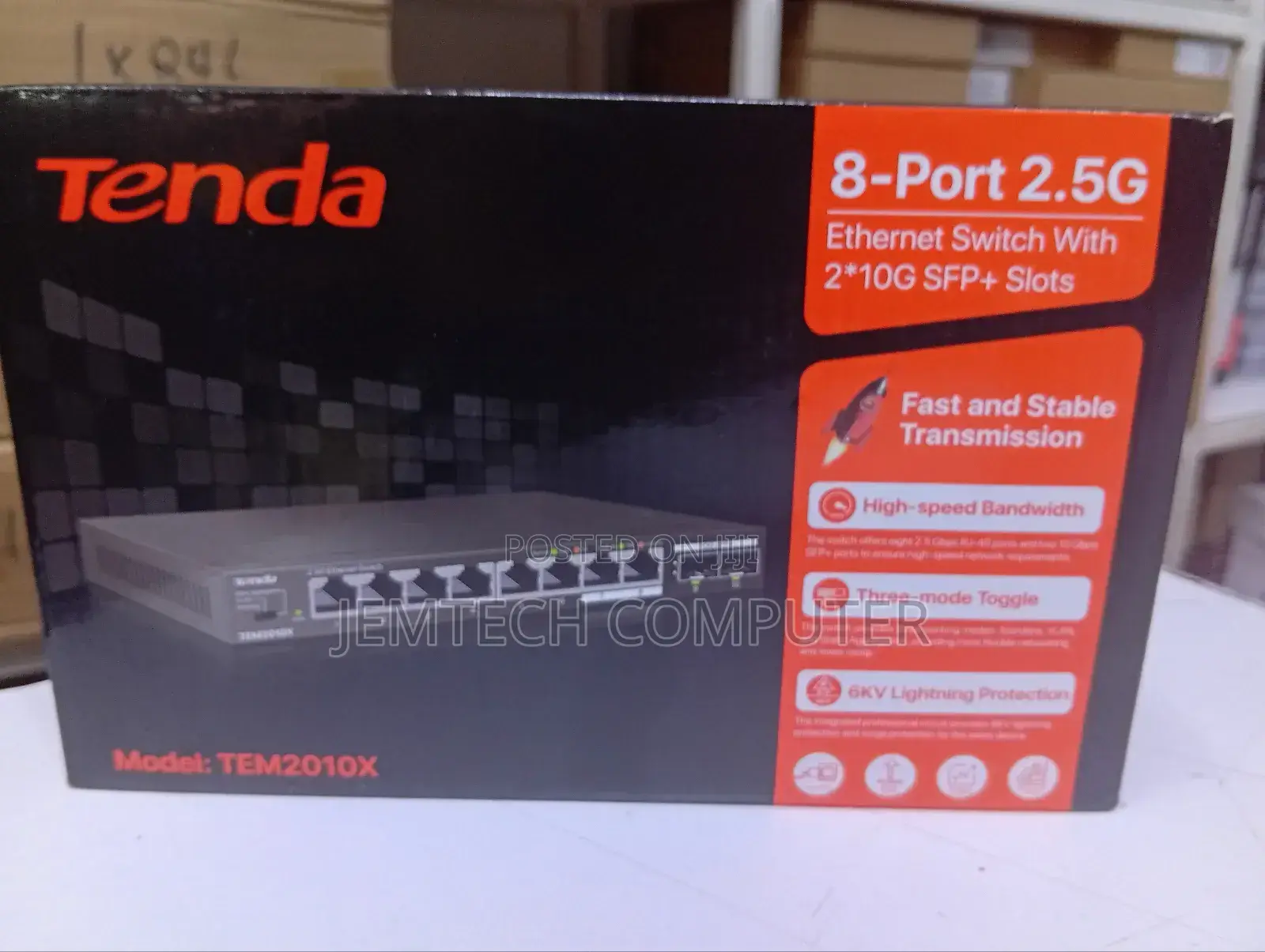 Tenda 8-Port 2.5g Ethernet Switch With 2*10g Sfp+ Slots