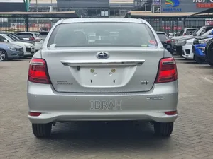 Toyota Axio 2018 Silver