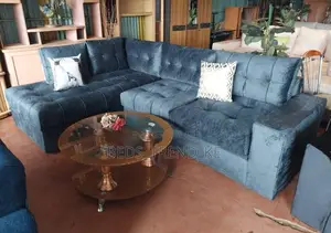 Minimalist 6 Seater Chester L Seat