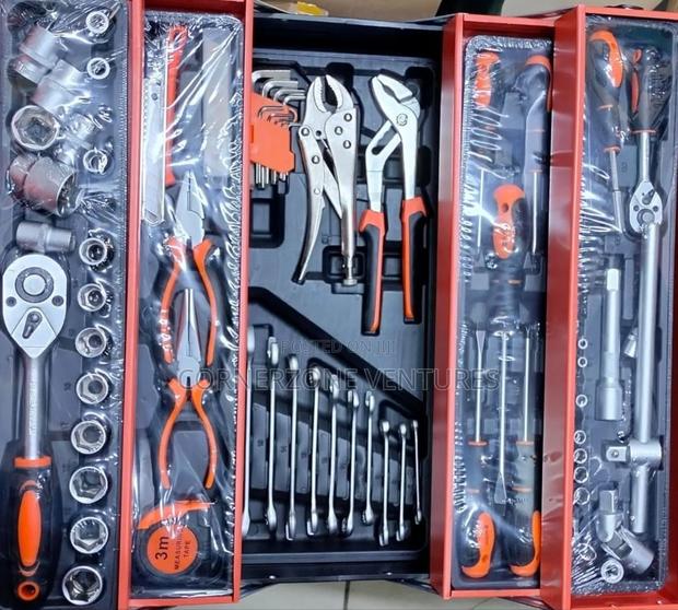 85pc Metal Box Toolbox/ Toolset