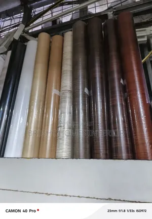 Woodeffect Contact Paper Peel and Stick Different Shades